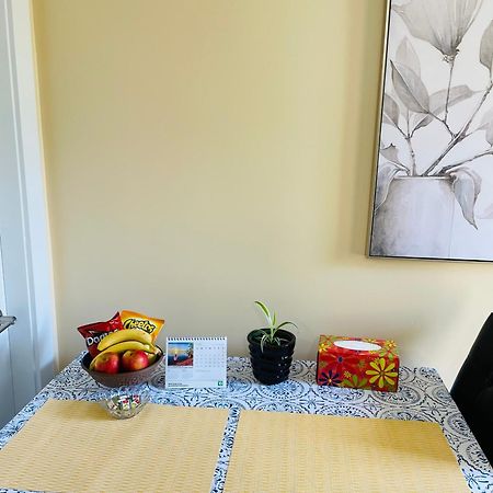 Garden Home In Victoria -Beautiful Home In Βικτώρια Εξωτερικό φωτογραφία