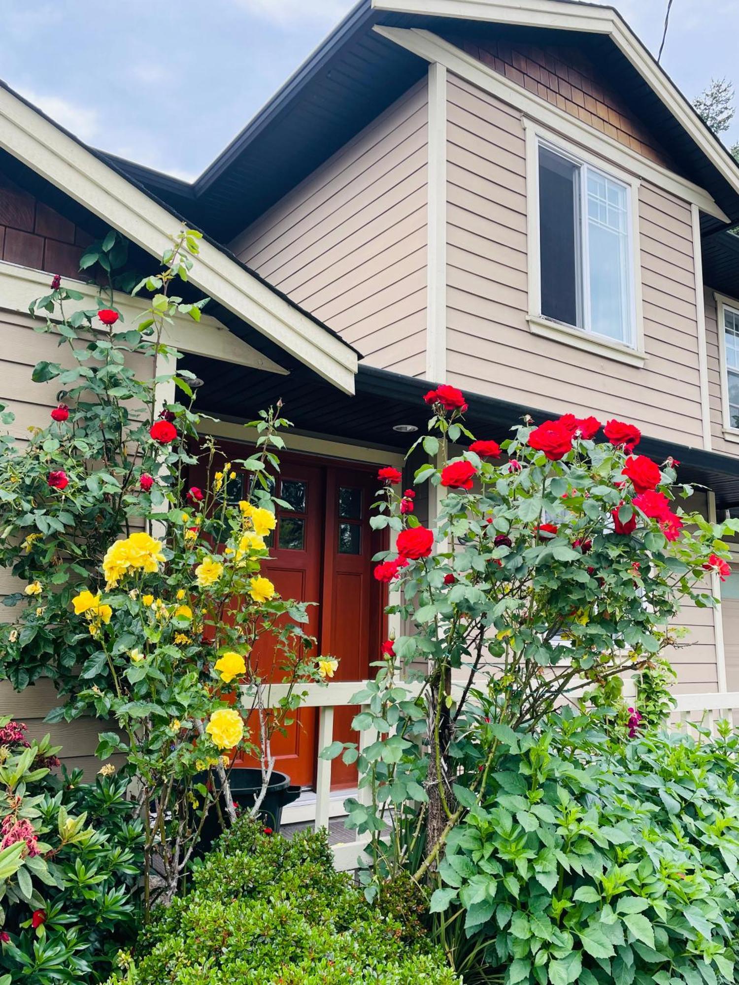 Garden Home In Victoria -Beautiful Home In Βικτώρια Εξωτερικό φωτογραφία